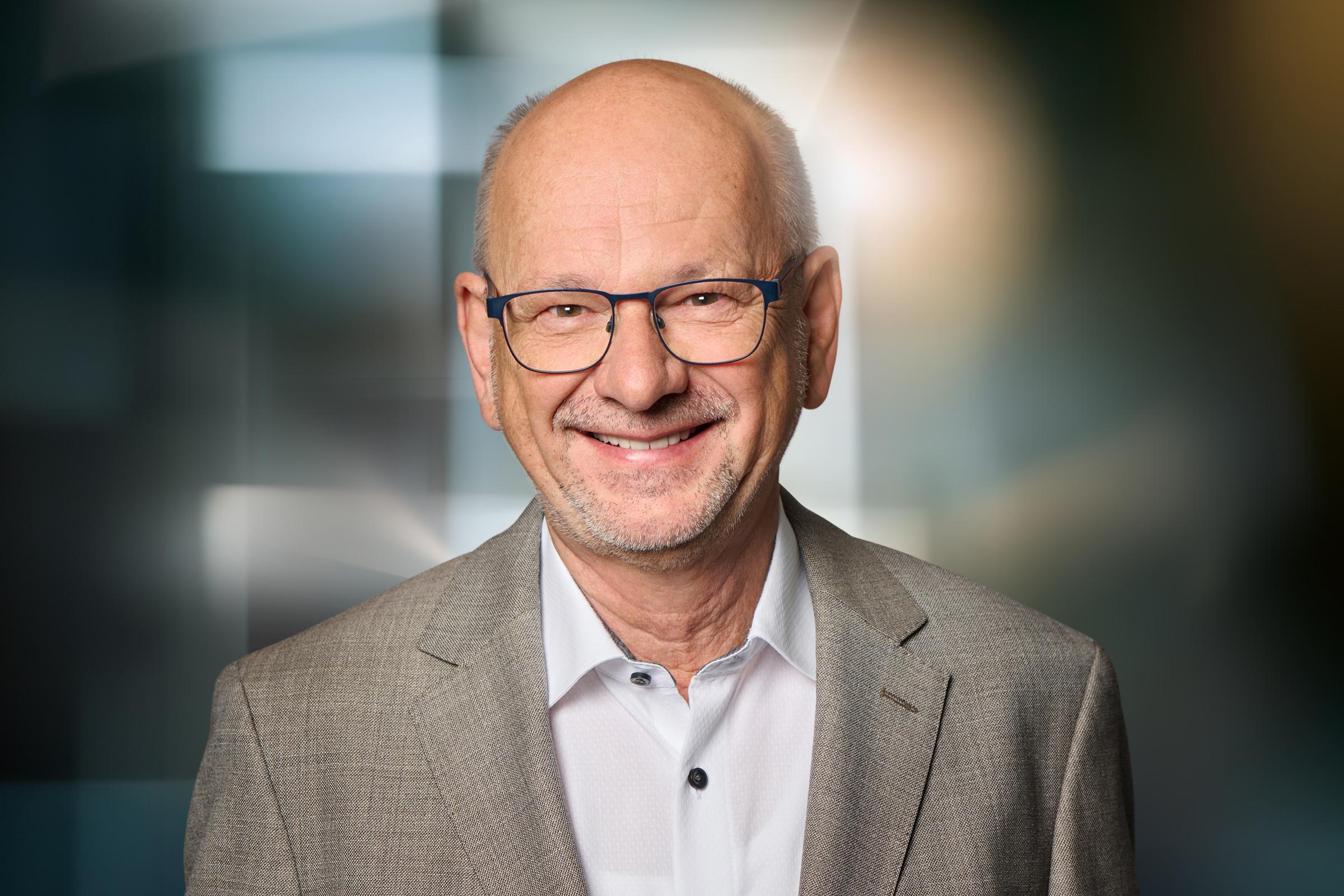 Lothar Müller